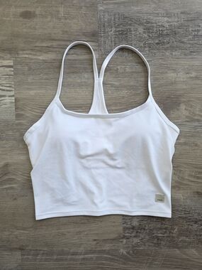Vuori White AllTheFeels™ Tank Size Small NWOT